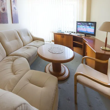 Resort Kielczanka 3*